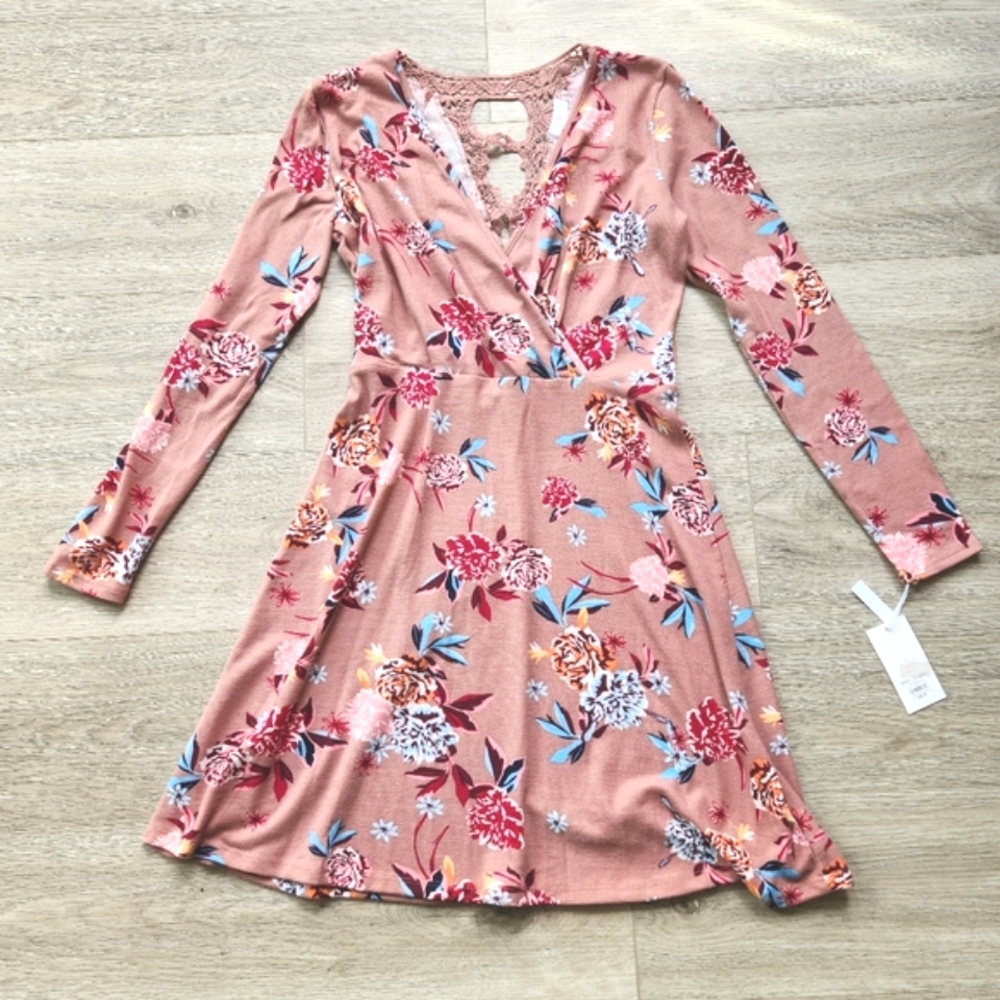 Candies Pink Floral Dress Womens Medium Long Sleeve Front Crossover Nwt